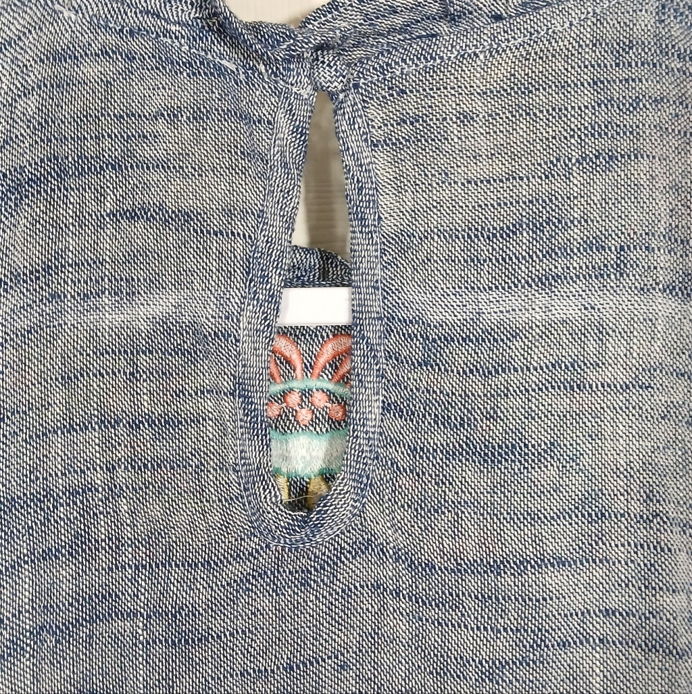THML Blue Embroidered Boho Blouse Medium Linen Blend Lace Trim - Picture 4 of 9